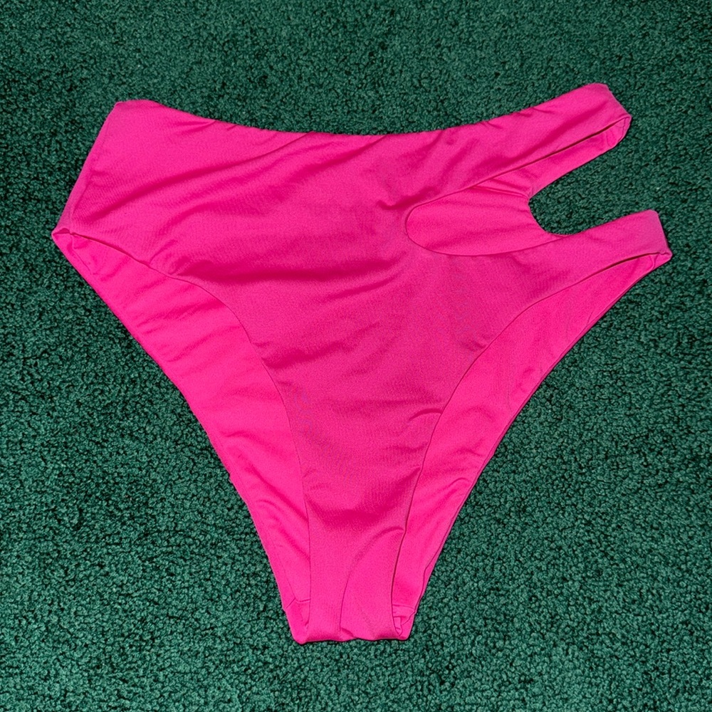 NWOT  Victoria’s Secret Hot Pink Cutout Bikini Bottoms Medium